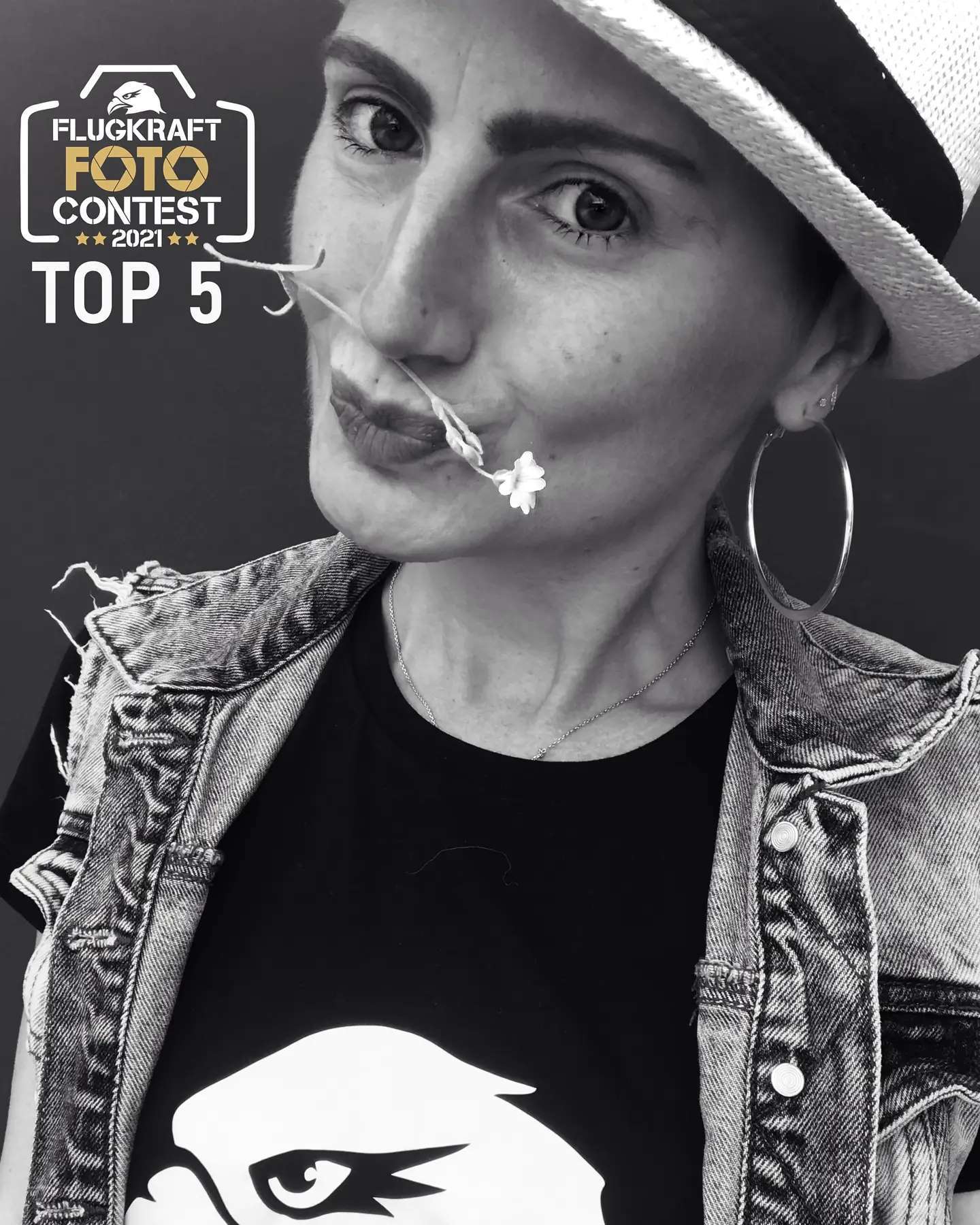Fotocontest 2021 – 1. Ein Selbstportrait in schwarz-weiß